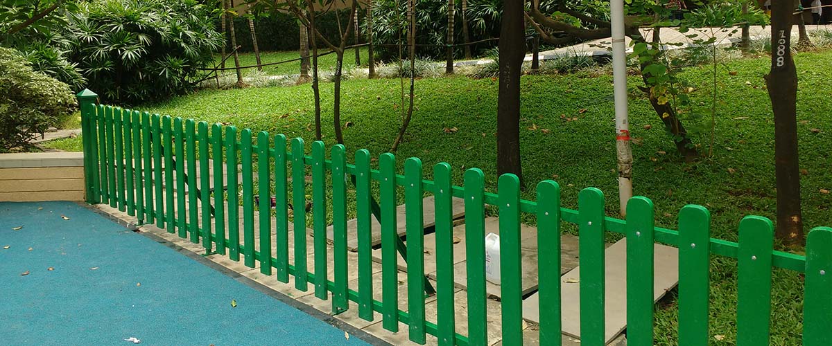 Picket Fence Manufacturer 